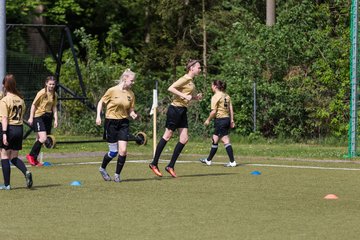 Bild 17 - B-Juniorinnen Pokalfinale SV Henstedt Ulzburg - SG Holstein Sued : 2:0